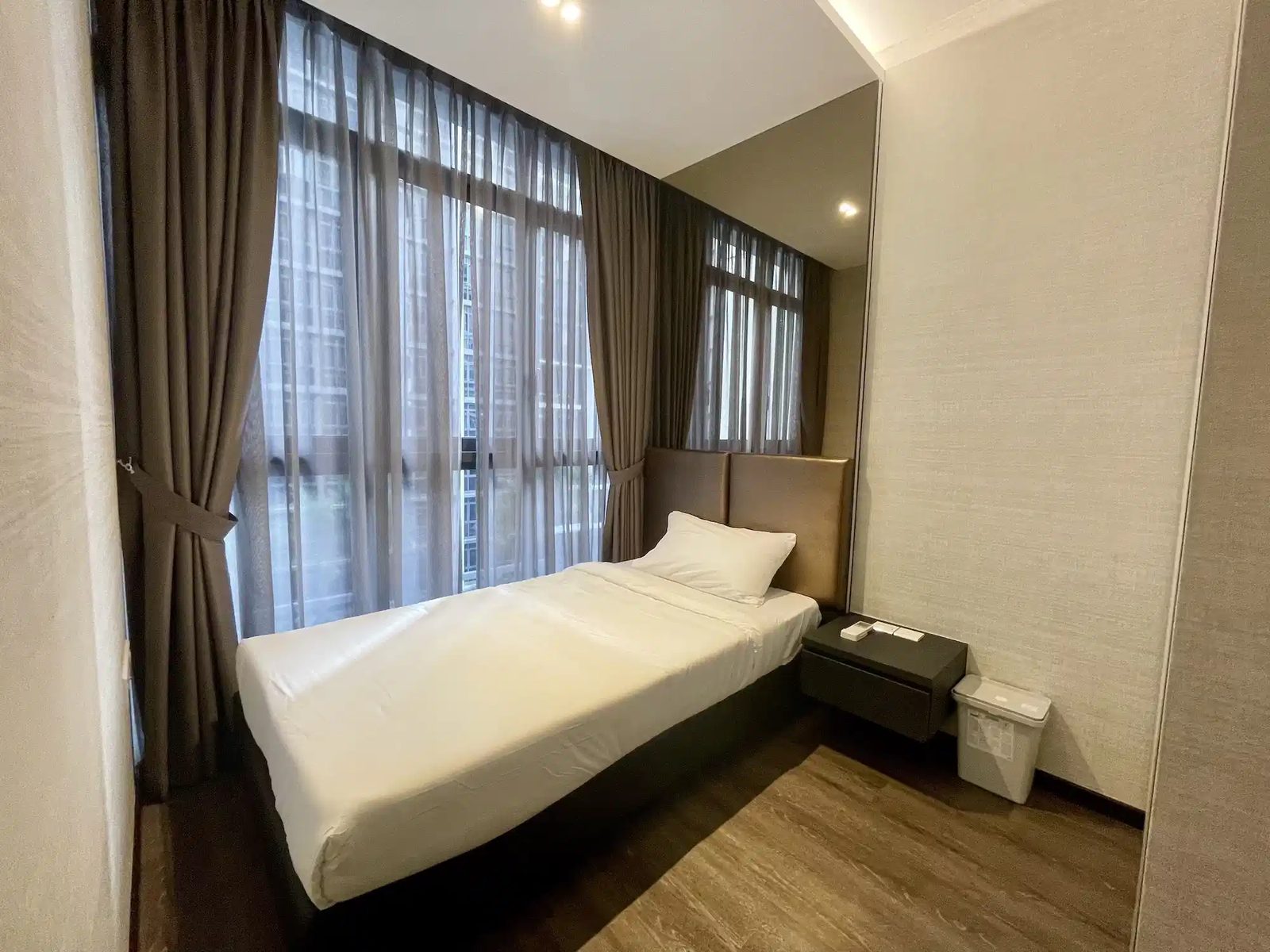 Room in a 4 Bedroom Apartment, 19 Yishun Close