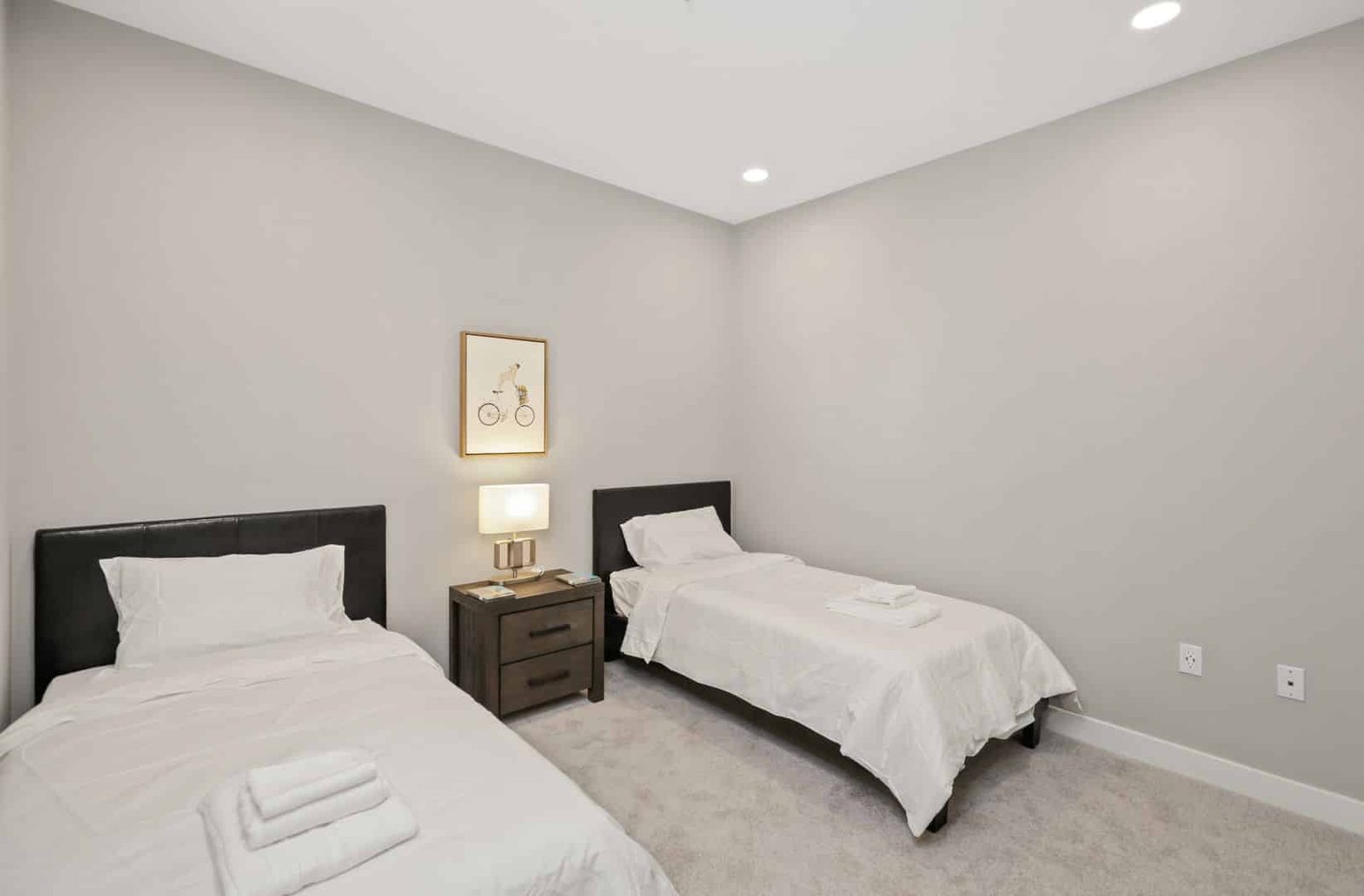 488 E Ocean Blvd — student accommodation in Los Angeles
